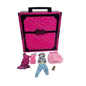 Mattel Barbie Pink Wardrobe Closet Storage Carrying‎ Case 2011 With Extras
